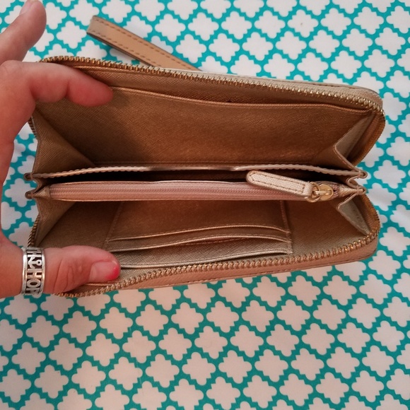 Gold wallet - Picture 2 of 2